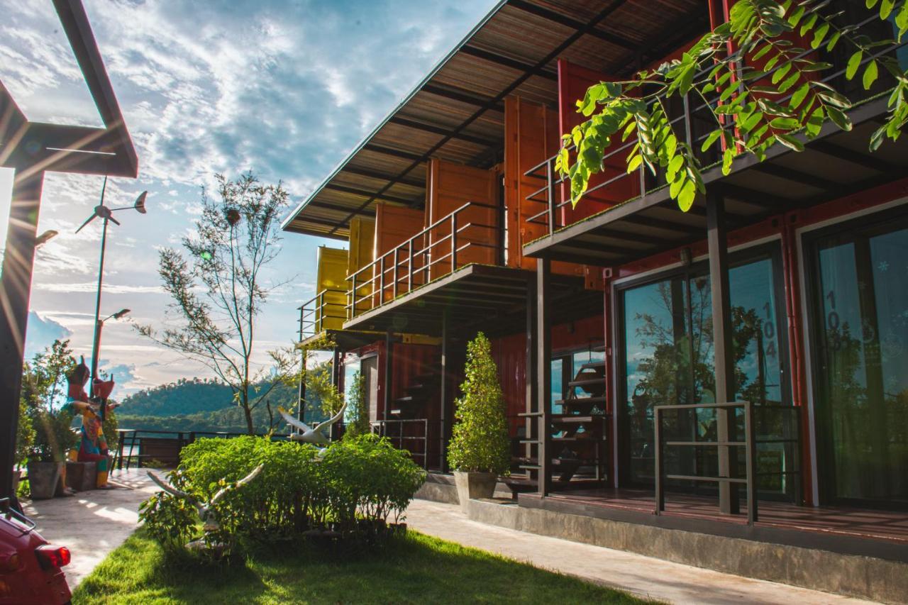 Inbox Living Rimkhong Hotel Chiang Khan Bagian luar foto