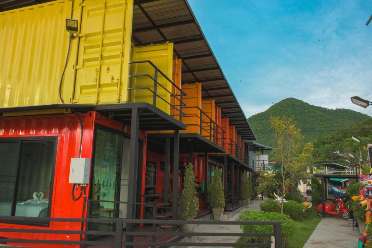 Inbox Living Rimkhong Hotel Chiang Khan Bagian luar foto