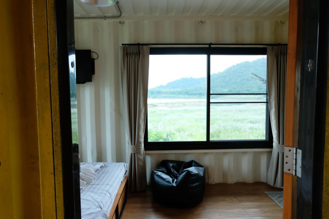 Inbox Living Rimkhong Hotel Chiang Khan Bagian luar foto