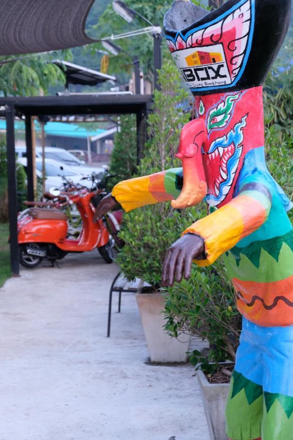 Inbox Living Rimkhong Hotel Chiang Khan Bagian luar foto