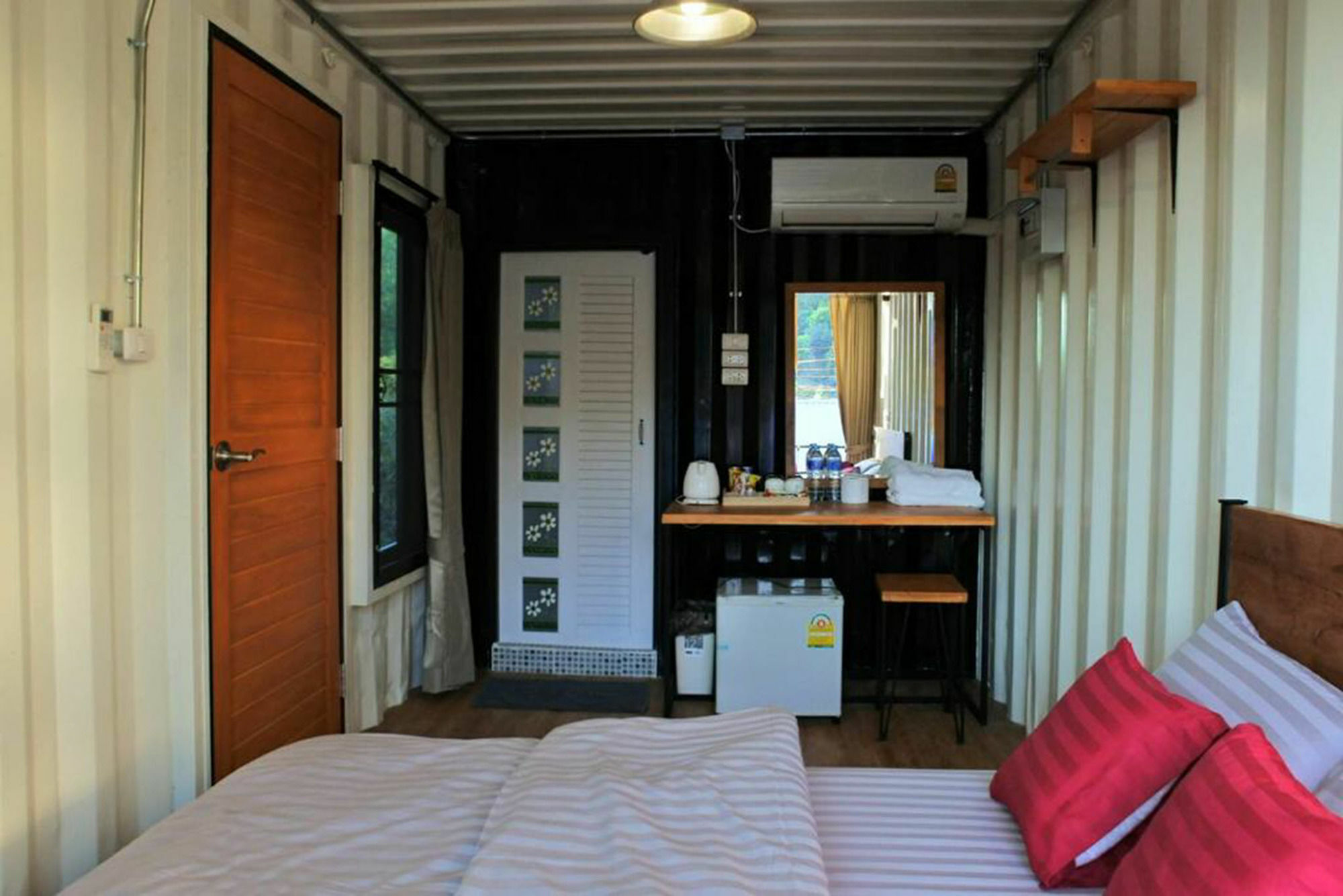 Inbox Living Rimkhong Hotel Chiang Khan Bagian luar foto